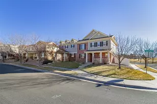 1226 S Quintero Ct, Aurora, CO 80017 - Photo 2