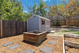 2005 S Ivory Way, Aurora, CO 80013 - Photo 32