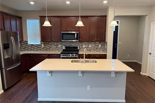 9327 E 60th Ave, Denver, CO 80238 - Photo 8