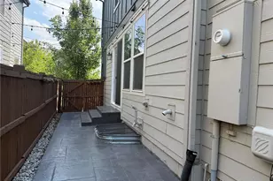 9327 E 60th Ave, Denver, CO 80238 - Photo 32