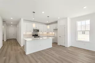 1730 S Gold Bug Wy, Aurora, CO 80018 - Photo 10