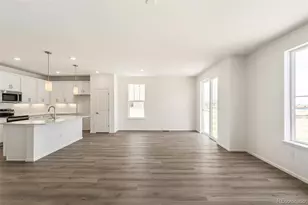 1730 S Gold Bug Wy, Aurora, CO 80018 - Photo 6