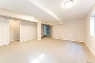 19905 E Stanford Dr, Centennial, CO 80015 - Photo 32