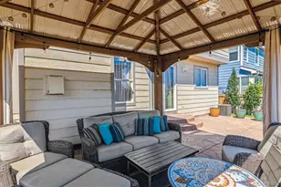 9248 E Louisiana Pl, Denver, CO 80247 - Photo 32