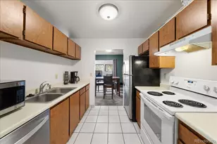 8910 Fox Dr, Thornton, CO 80260 - Photo 12