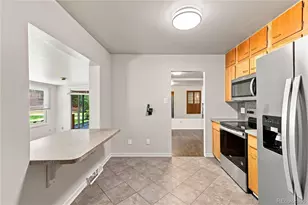 8035 E Jefferson Pl, Denver, CO 80237 - Photo 10
