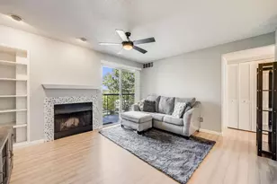 2575 S Syracuse Way, Denver, CO 80231 - Photo 4