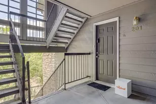 2575 S Syracuse Way, Denver, CO 80231 - Photo 18