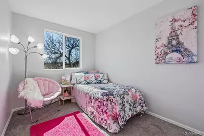 19682 E Batavia Drive, Aurora, CO 80011 - Photo 12