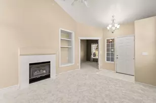 20290 E Red Fox Ln, Centennial, CO 80015 - Photo 10