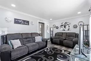 900 S Osage St, Denver, CO 80223 - Photo 6