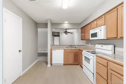 2380 E Geddes Avenue #B, Centennial, CO 80122 - Photo 14