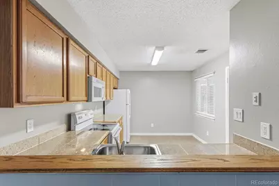 2380 E Geddes Avenue #B, Centennial, CO 80122 - Photo 10