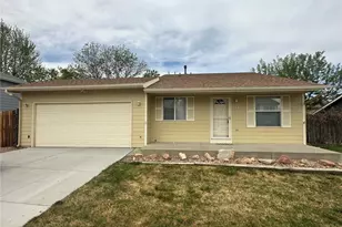 511 Sundance Cir, Dacono, CO 80514 - Photo 2