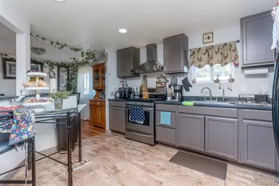 9100 Tejon, Federal Heights, CO 80260 - Photo 6
