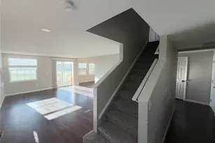 22471 E Princeton Dr, Aurora, CO 80018 - Photo 4