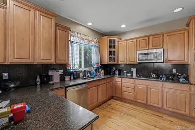 7989 S Country Club Parkway, Aurora, CO 80016 - Photo 8