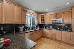 7989 S Country Club Pkwy, Aurora, CO 80016 - Photo 8