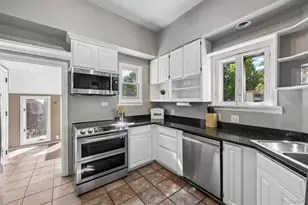 534 S Logan St, Denver, CO 80209 - Photo 14