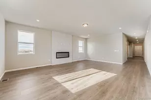 54910 E 28th Pl, Strasburg, CO 80136 - Photo 10