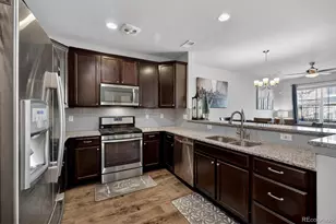 1853 S Buchanan Cir, Aurora, CO 80018 - Photo 2