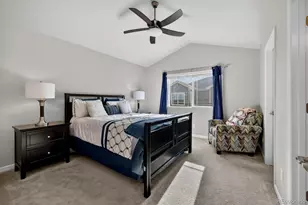 1853 S Buchanan Cir, Aurora, CO 80018 - Photo 4