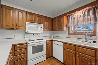 7366 W 75th Avenue, Arvada, CO 80003 - Photo 12