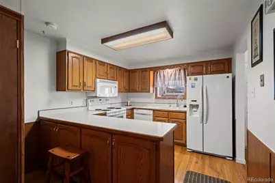 7366 W 75th Avenue, Arvada, CO 80003 - Photo 6
