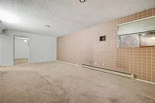 3568 S Ouray Cir, Aurora, CO 80013 - Photo 24