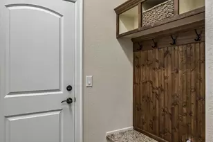 23070 E Del Norte Cir, Aurora, CO 80016 - Photo 34