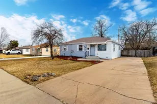 1920 Carrol Ct, Thornton, CO 80229 - Photo 6