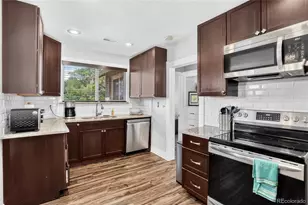 3323 N Steele St, Denver, CO 80205 - Photo 12