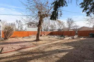 1920 Elmira St, Aurora, CO 80010 - Photo 22