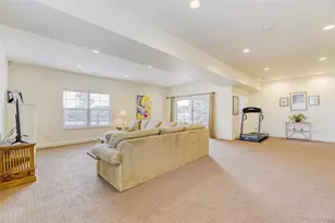 8270 S Jackson Gap Ct, Aurora, CO 80016 - Photo 8