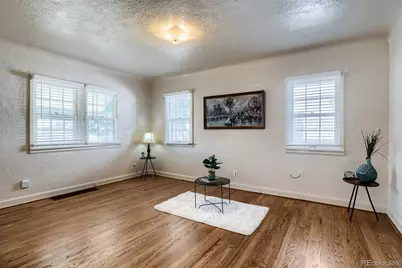 3990 S Logan Street, Englewood, CO 80113 - Photo 4