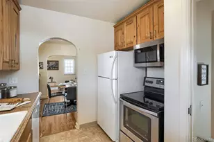 3990 S Logan St, Englewood, CO 80113 - Photo 10