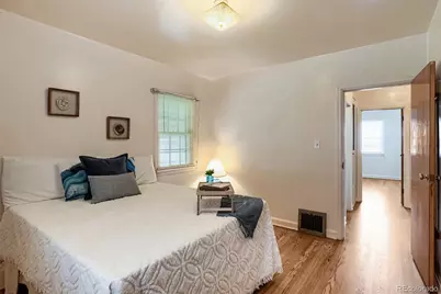 3990 S Logan Street, Englewood, CO 80113 - Photo 12