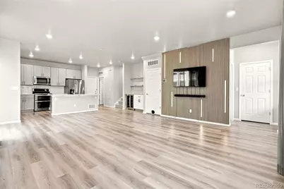 18292 E Kansas Place, Aurora, CO 80017 - Photo 20