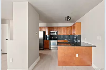 601 W 11th Avenue #901, Denver, CO 80204 - Photo 6