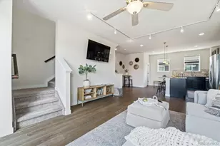 704 E Hinsdale Ave, Littleton, CO 80122 - Photo 10