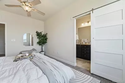 704 E Hinsdale Avenue, Littleton, CO 80122 - Photo 32