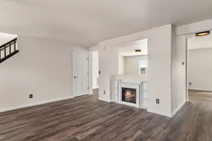 9797 Falcon Ln, Littleton, CO 80125 - Photo 4