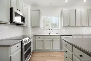 21730 E Mercer Pl, Aurora, CO 80018 - Photo 2