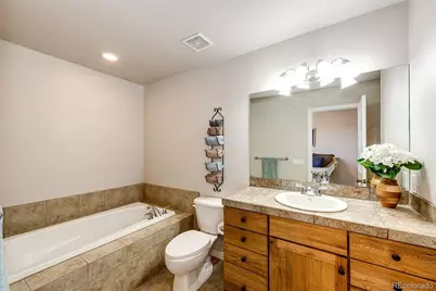 57109 E Kenyon Avenue, Strasburg, CO 80136 - Photo 10