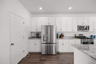 10250 Xanadu Street, Commerce City, CO 80022 - Photo 12