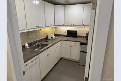 56620 E Colfax Avenue, Strasburg, CO 80136 - Photo 18