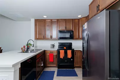 5928 Central Park Boulevard, Denver, CO 80238 - Photo 8