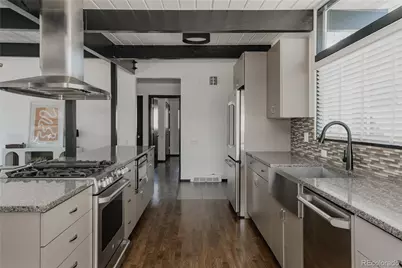 1495 S Elm Street S, Denver, CO 80222 - Photo 10