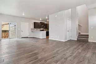 730 N Shawnee St, Aurora, CO 80018 - Photo 4