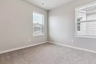 730 N Shawnee St, Aurora, CO 80018 - Photo 6